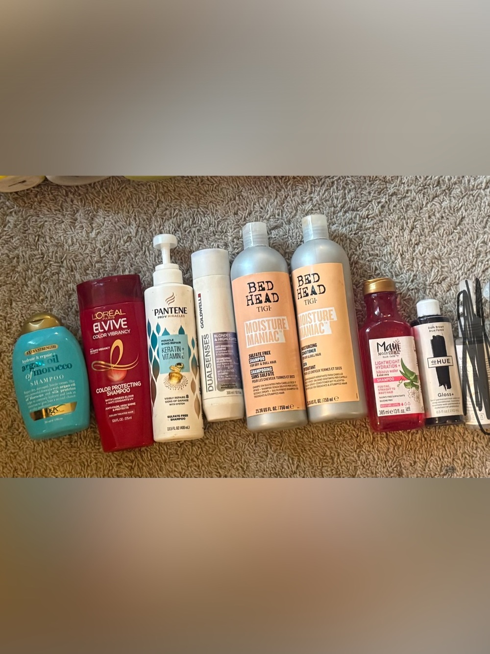 Bundle of shampoos and conditioners